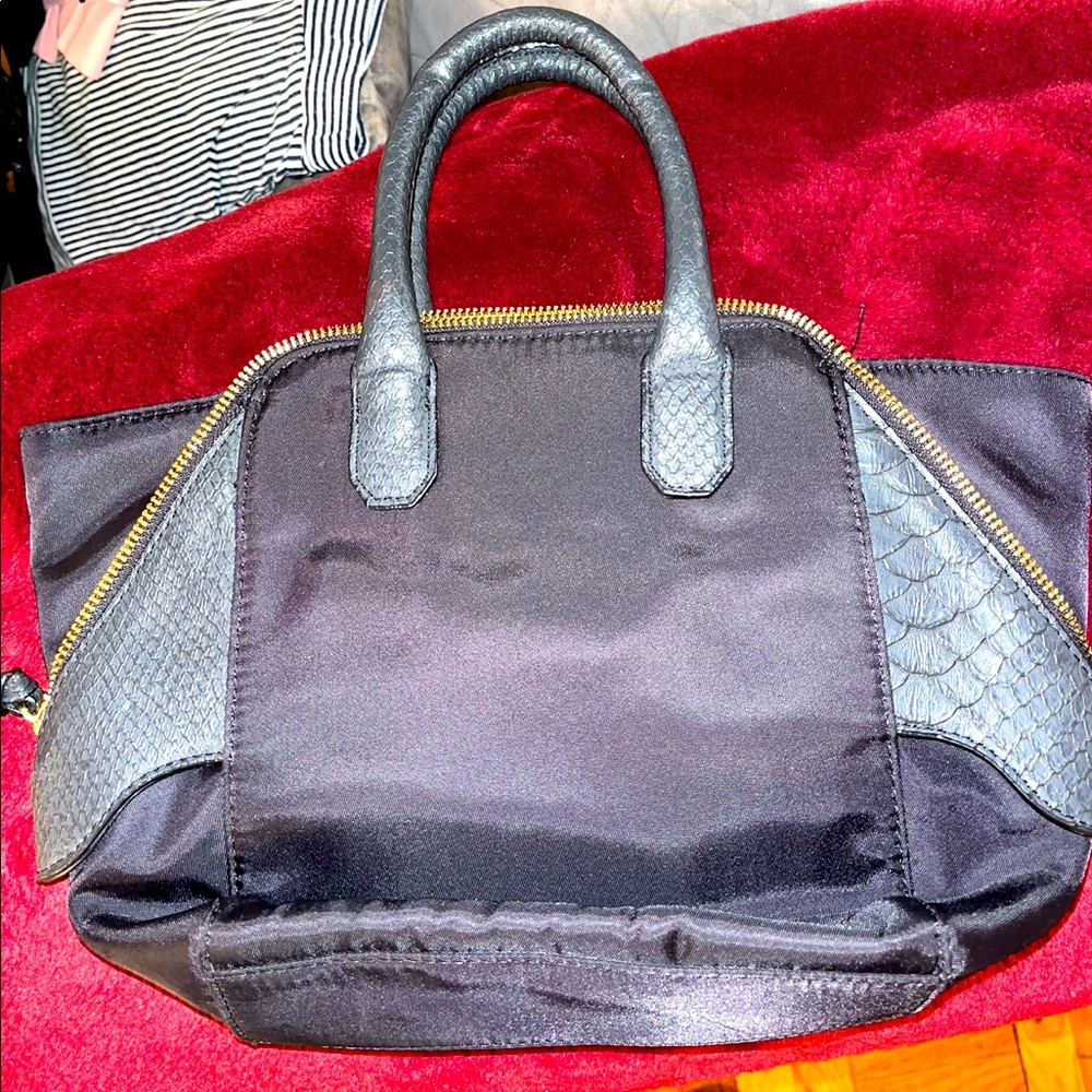 Olivia + Joy Purse Gem